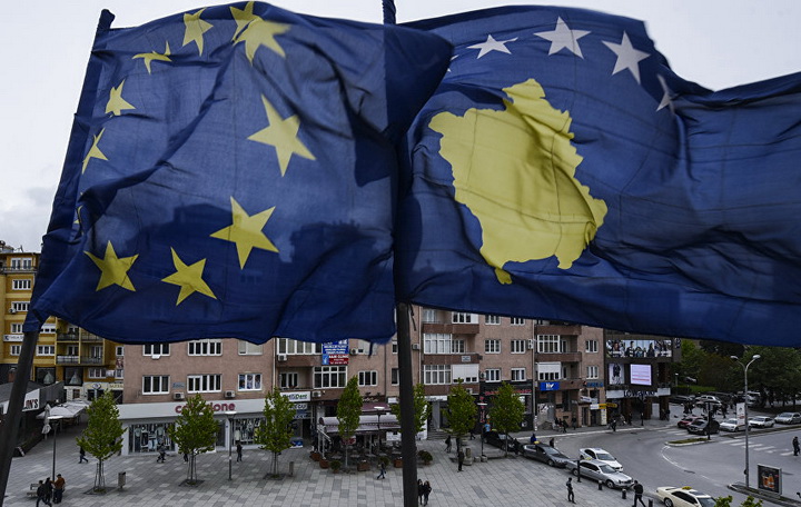 Захарова: Запад подстиче Куртија као некад Сакашвилија – ЕУ је превара за Србију