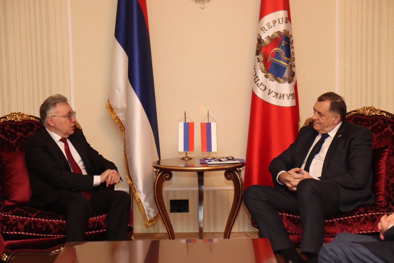 Додик са Калабуховим: Српска је против санкција и не мења свој став