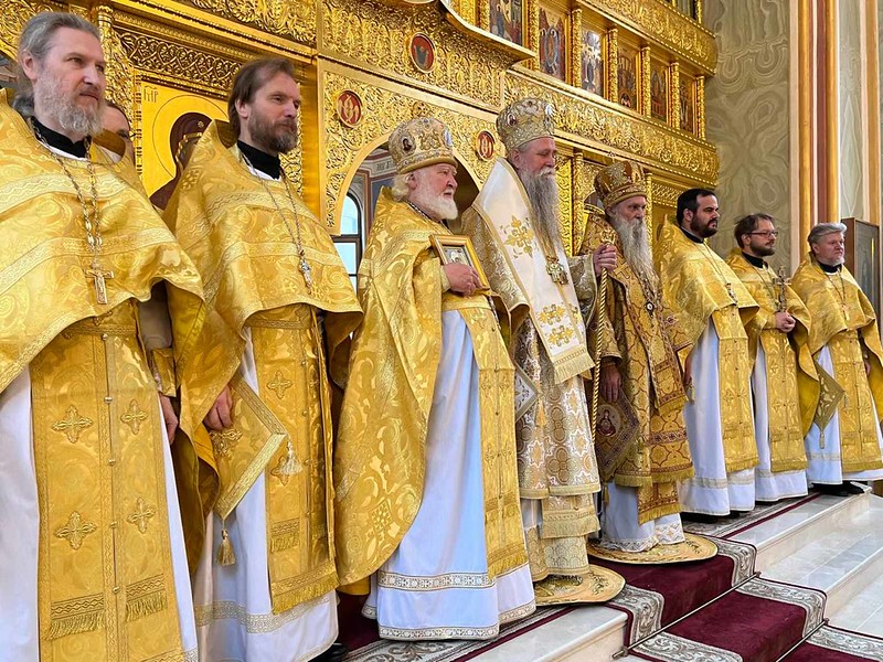 Митрополит Јоаникије и Владика Јован посетили Свето-тихоновски православни универзитет