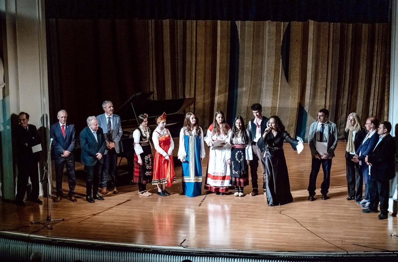 Свечани концерт ,,Русији и Белорусији с љубављу“ одржан у препуном Руском дому