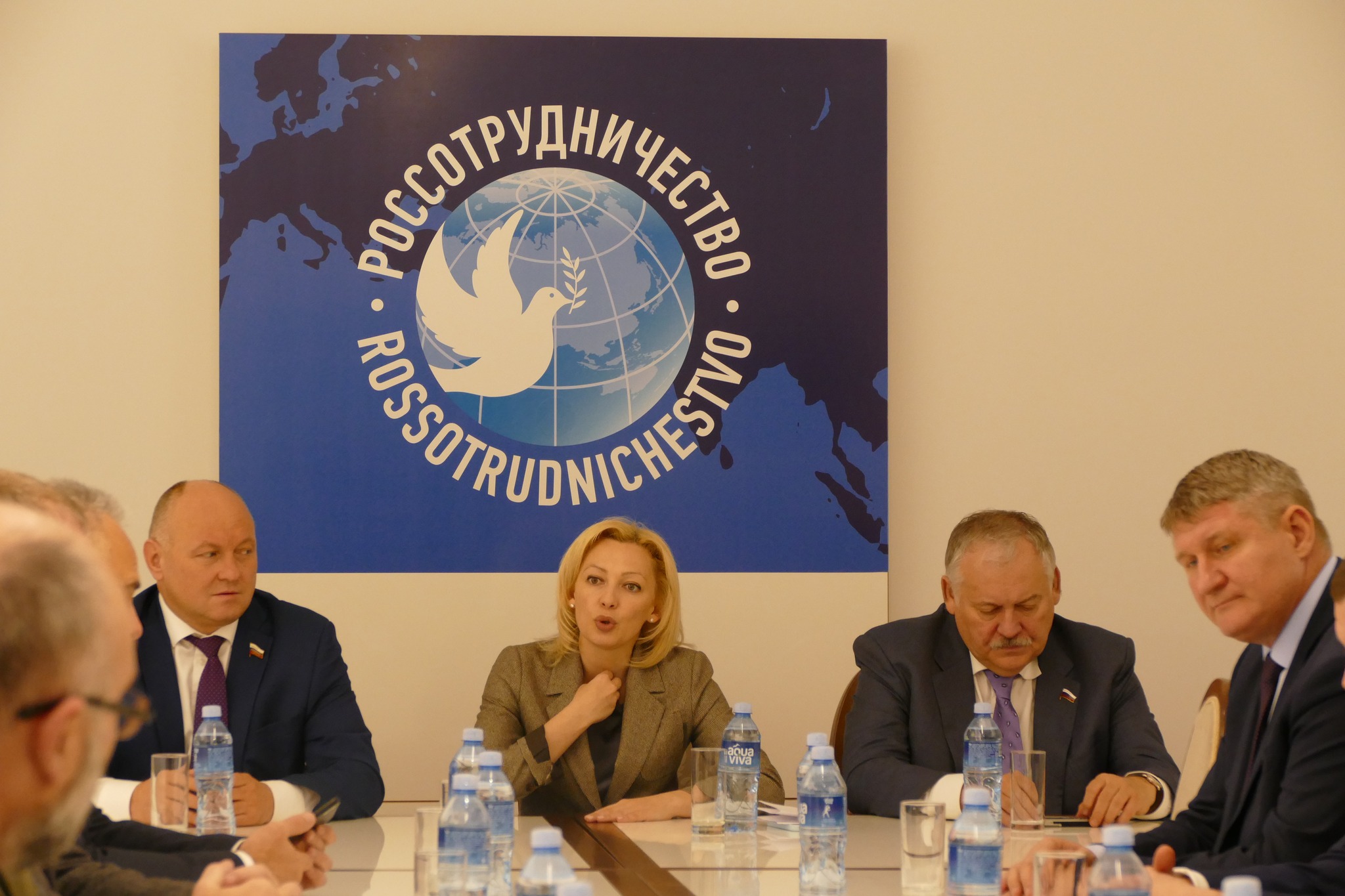 Депутати Думе разговарали у Београду са руским сународницима